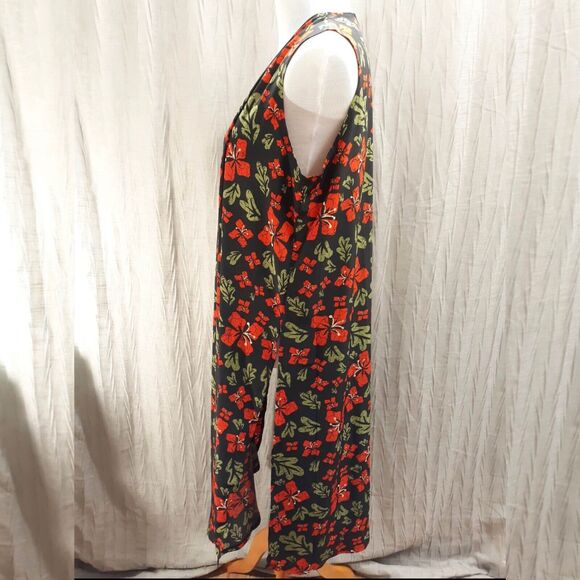 LuLaRoe Sleeveless Black and Red Floral Print Duster Womens Size Medium - Picture 2 of 8